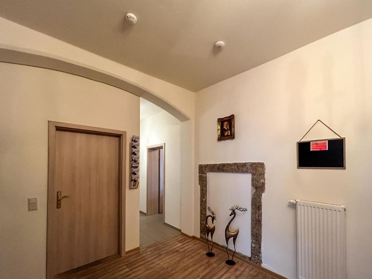Apartment Anno 1529 - Malzmoench Laurentius By Interhome تسيتاو المظهر الخارجي الصورة